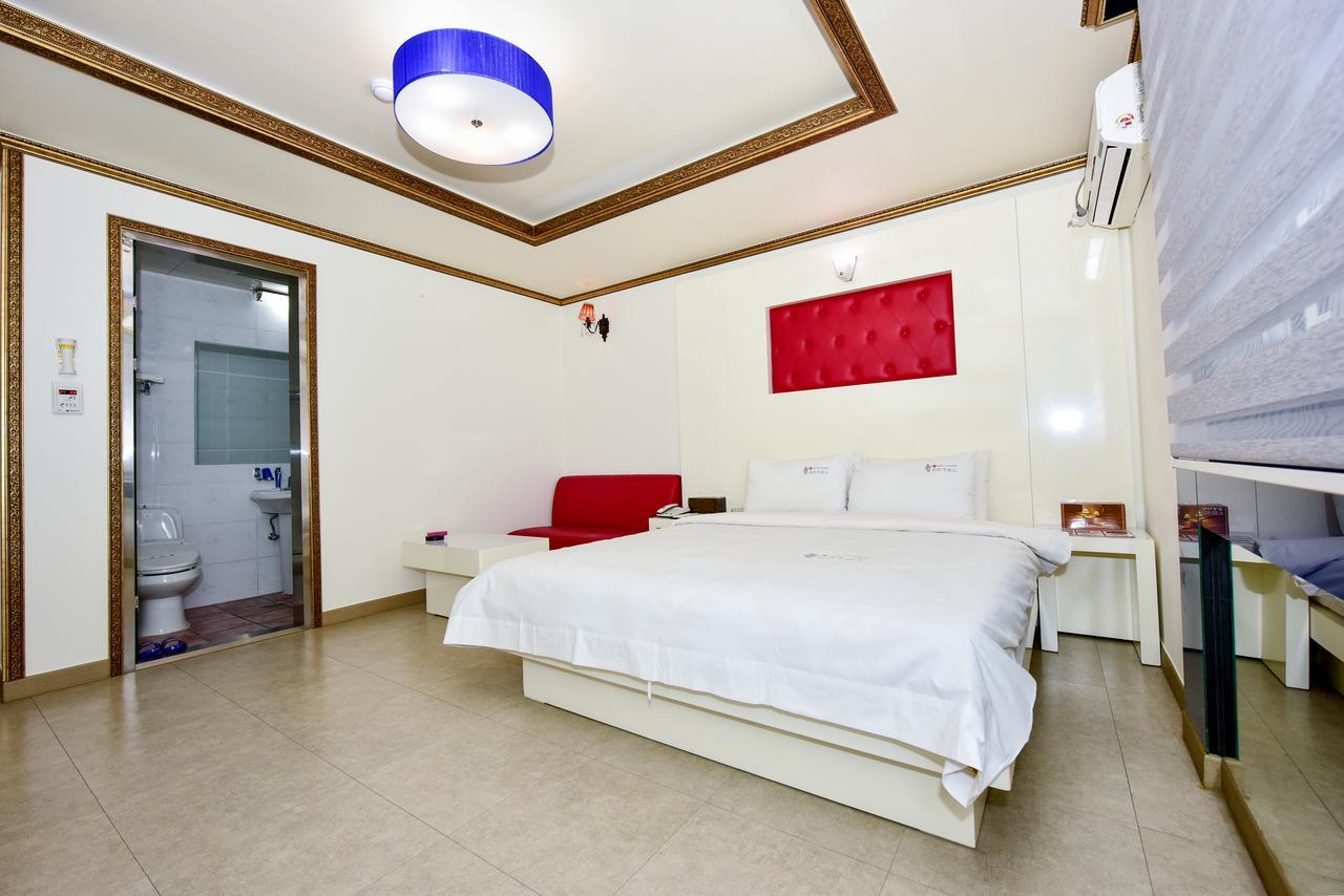 Gwangju Queen Hotel Кванджу Экстерьер фото