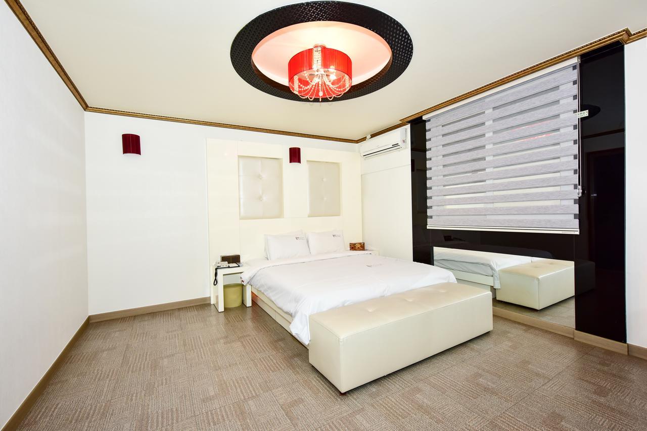 Gwangju Queen Hotel Кванджу Экстерьер фото