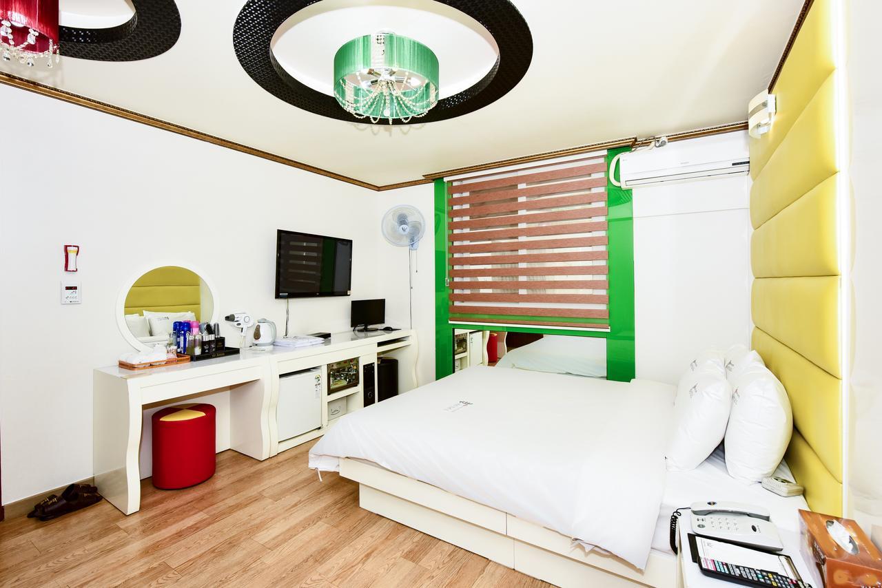 Gwangju Queen Hotel Кванджу Экстерьер фото
