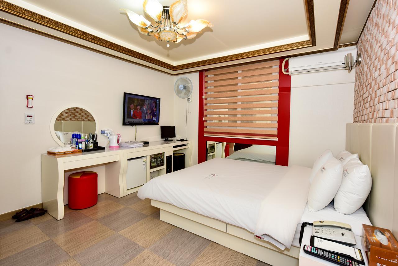 Gwangju Queen Hotel Кванджу Экстерьер фото